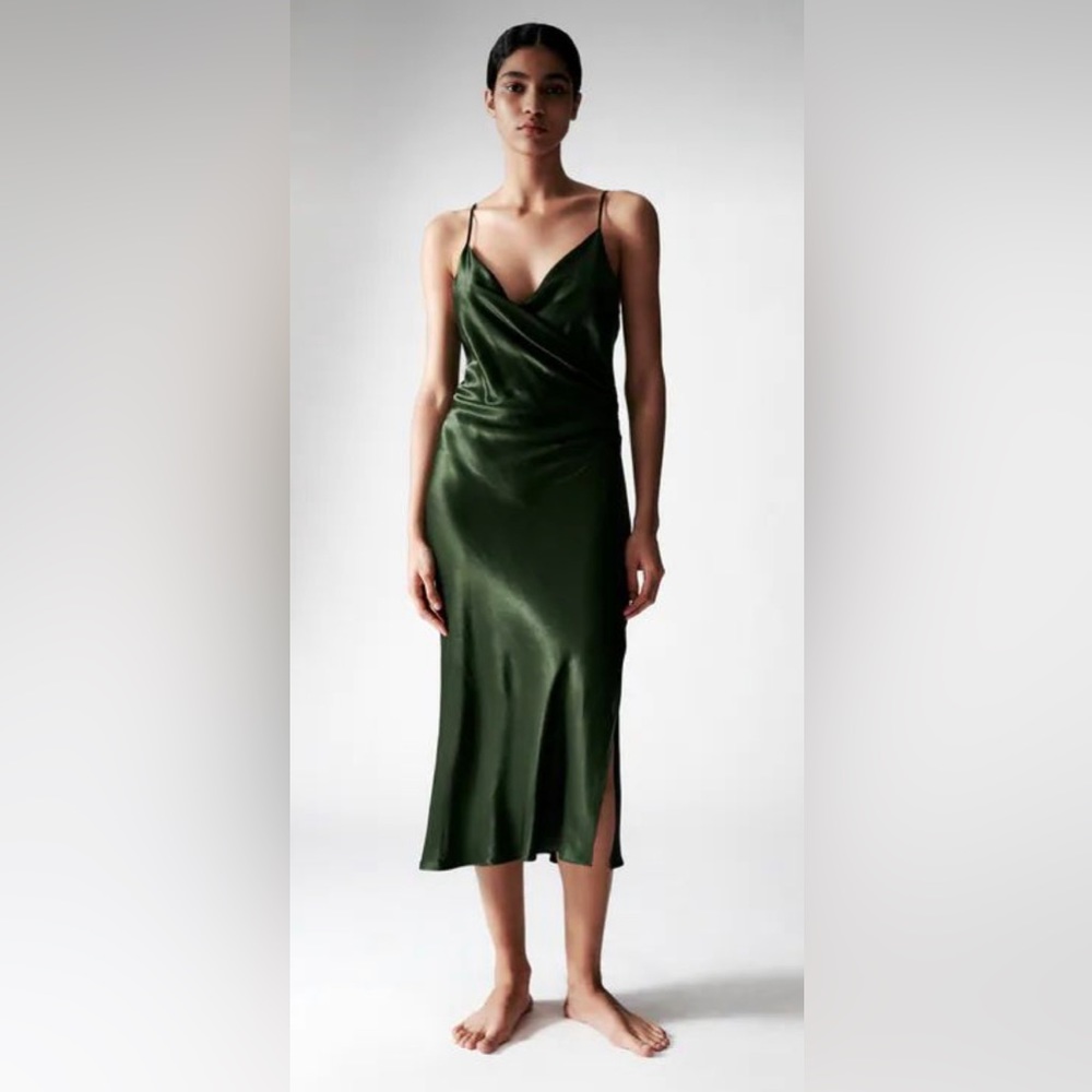 Women’s Green Satin Dress